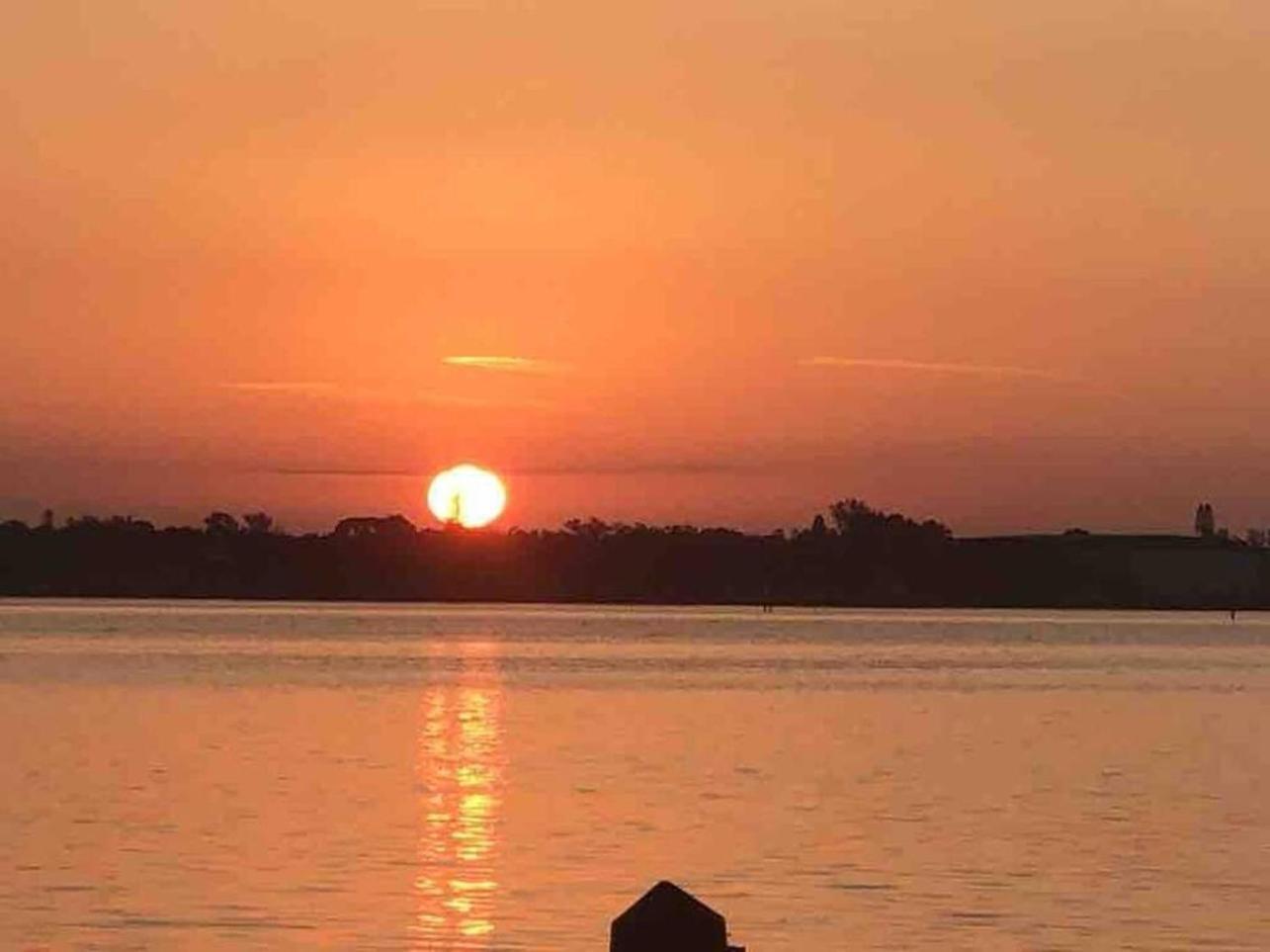 Great After Milton-Scenic Waterfront! Bp Villa Englewood Bagian luar foto