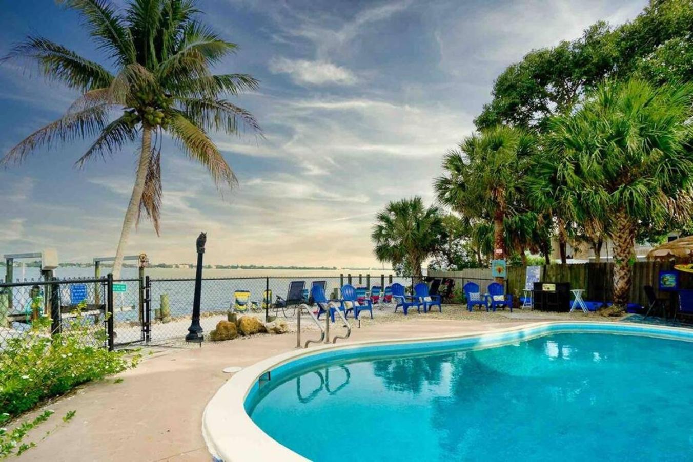 Great After Milton-Scenic Waterfront! Bp Villa Englewood Bagian luar foto